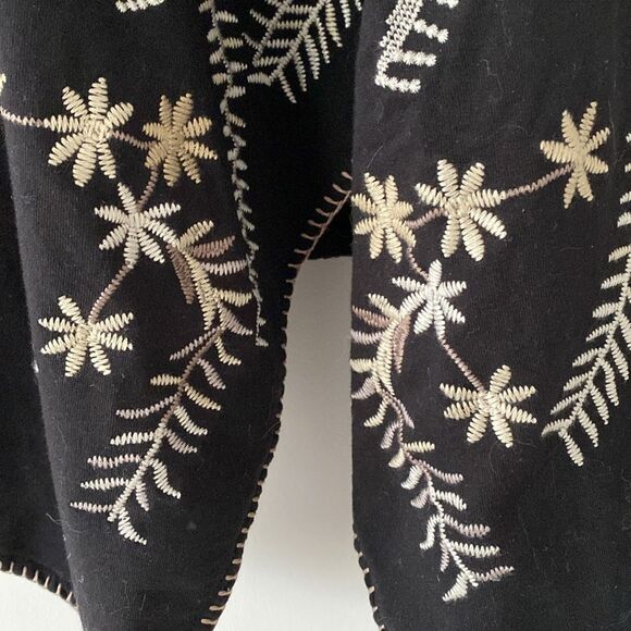 XCVI Black Floral Design Embroidered Open front draped Duster Jacket Cotton sz L - Picture 4 of 10